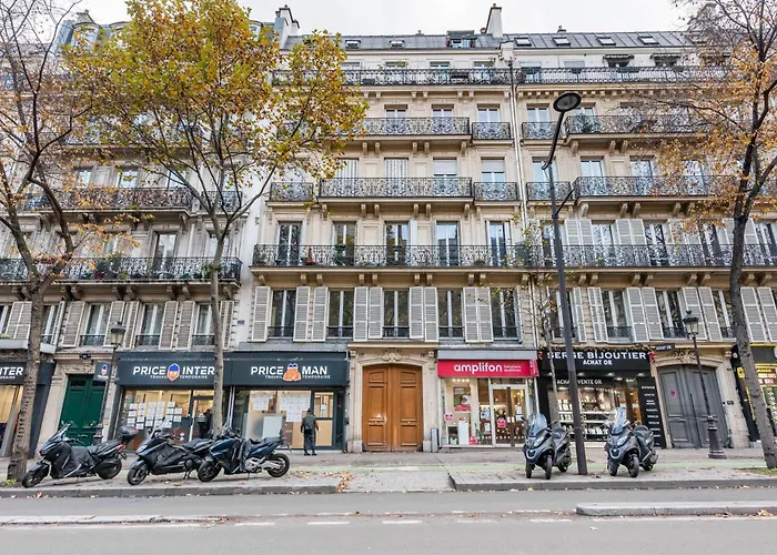 Stylish In The Middle Of Apartamento París